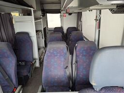 MERCEDES-BENZ 814 D Vario 10 Sitzer Mannschaftswagen Polizei