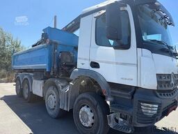 Mercedes-Benz Arocs 3243 KN