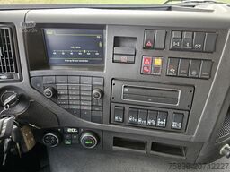 Volvo FM 460 8x6 / PALFINGER EPSILON / HOOKLIFT