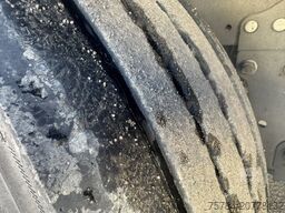 SCHMITZ SCHIEBEGARDINE CURTAINSIDER SCS 24