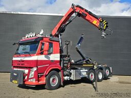 Volvo FM 420 8x2 / HIAB HOOKLIFT + 30 t/m CRANE - KRAN