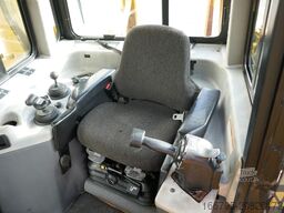 Caterpillar D7R XR Series II