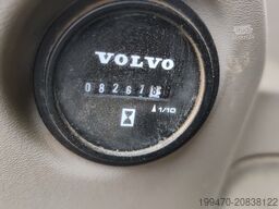 Volvo ECR145EL with Steelwrist rototilt and 2 buckets