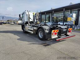 FORD TRUCKS 1833 DC CARRO 4X2 4250 6,9 Lit.