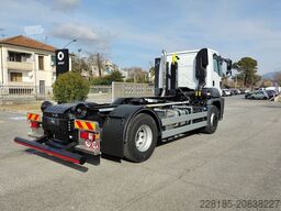 FORD TRUCKS 1833 DC CARRO 4X2 4250 6,9 Lit.