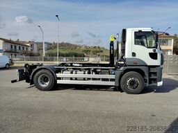 FORD TRUCKS 1833 DC CARRO 4X2 4250 6,9 Lit.