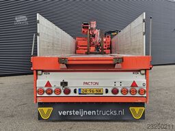 Pacton 2 X STEERING AXLE / LIFT AXLE / HIAB ROLLER CRANE