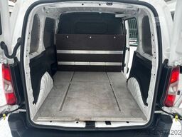OPEL Combo Cargo 75kw * Klimaut. * Navi * PDC