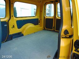 VW Caddy Maxi 2.0 TDI 4Motion -2x Schiebetür-HFT-