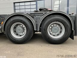Iveco Stralis AD410T44 8x4 Palfinger 44 Tonmeter laad...