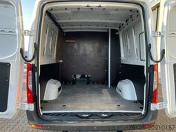 Mercedes-Benz Sprinter 317 CDI 5SITZE+ KLIMA+NAVI+DAB+AHK 2,8t