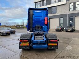 Volvo FH 13.420 Globetrotter / ADR + PTO