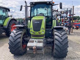 CLAAS Arion 640