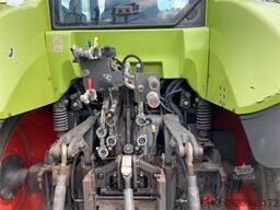 CLAAS Arion 640