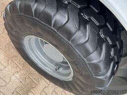 KRAMER Radlader 850 / 4x4 Klappschaufel+Gabel *TOP*