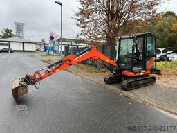 KUBOTA KX030-4 Minibagger / TOP / 888Bts./ 2017 Bj