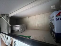 CHATEAU Chiara 380 mit Vorzelt Bettumbau Sitzgruppe