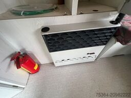 CHATEAU Chiara 380 mit Vorzelt Bettumbau Sitzgruppe