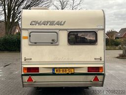 CHATEAU Chiara 380 mit Vorzelt Bettumbau Sitzgruppe