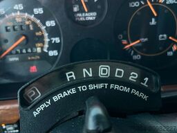 CHEVROLET Chevy Van 5.7 V8 Starcraft Low Top Double Cabin