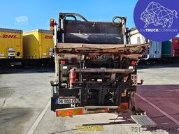 Isuzu CON