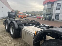 Mercedes-Benz Arocs 3251 L 8x4/4 Arocs 3251 L 8x4/4, mit Motorabtrieb C plus NA