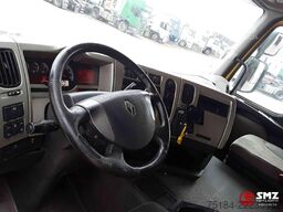 Renault Premium 460