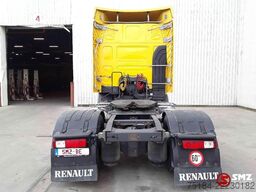 Renault Premium 460