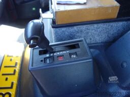 Mercedes-Benz 1325 godiva pump