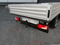 MERCEDES-BENZ Sprinter 215 CDI *DoKa*Klima*AHK*Leder*MBUX*