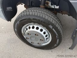 Mercedes-Benz 516 CDI 4x4 Kühlkoffer/HB / Swiss-Vehicle