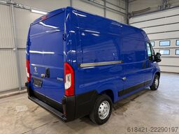 PEUGEOT Boxer Kasten Hochraum 333 L2H2 BlueHDi 140 Stop&