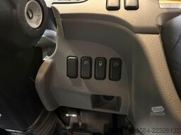 MITSUBISHI Fuso Canter 7C18 3 Seiten Kipper Klima LED AHK