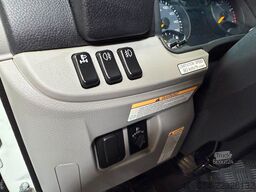 MITSUBISHI Fuso Canter 7C18 3 Seiten Kipper Klima LED AHK