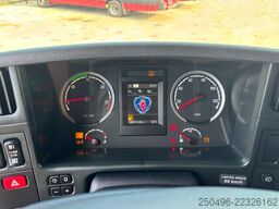 Scania P 370 6x2*4 RETARDER / BOX L=8451 mm