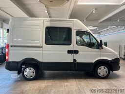 IVECO Daily 29L11 Kastenwagen*Hochdach*AHK*