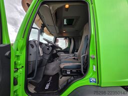 VOLVO FE 320 / Ladebordwand