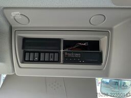 VOLVO FE 320 / Ladebordwand