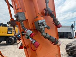 DOOSAN DX 225 LC