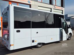 MERCEDES-BENZ 30 Sitzer Schul- Transferbus 519 Vorlauffahrzeug