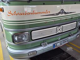 SETRA Kässbohrer Setra S 7