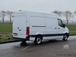 MERCEDES-BENZ SPRINTER 311 L2H2 Mbux RWD!