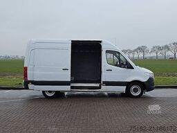 MERCEDES-BENZ SPRINTER 311 L2H2 Mbux RWD!