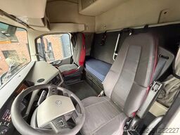 Volvo FH 460 Globetrotter XL Standairco 2x Tank NL Truck
