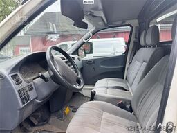 Toyota Hiace 4WD Van