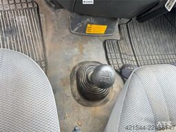 Toyota Hiace 4WD Van