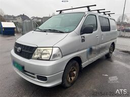 Toyota Hiace 4x4.