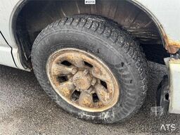 Toyota Hiace 4x4.