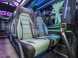 Mercedes-Benz Sprinter 517