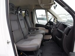 PEUGEOT Boxer 2.2 HDi Pritsche Doka L2 7-Sitzer Klima E5